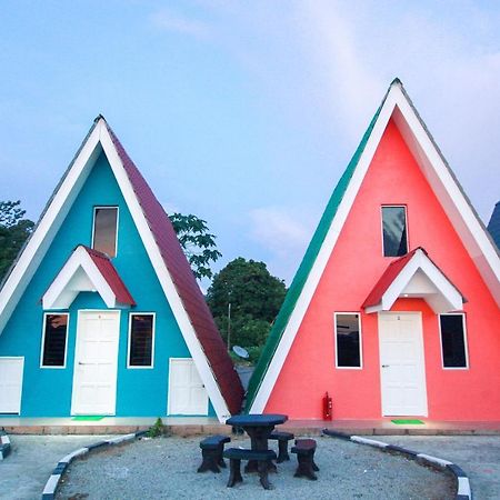 Oyo 89517 Little Tanjung Chalet Pantai Cenang (Langkawi) Exterior photo